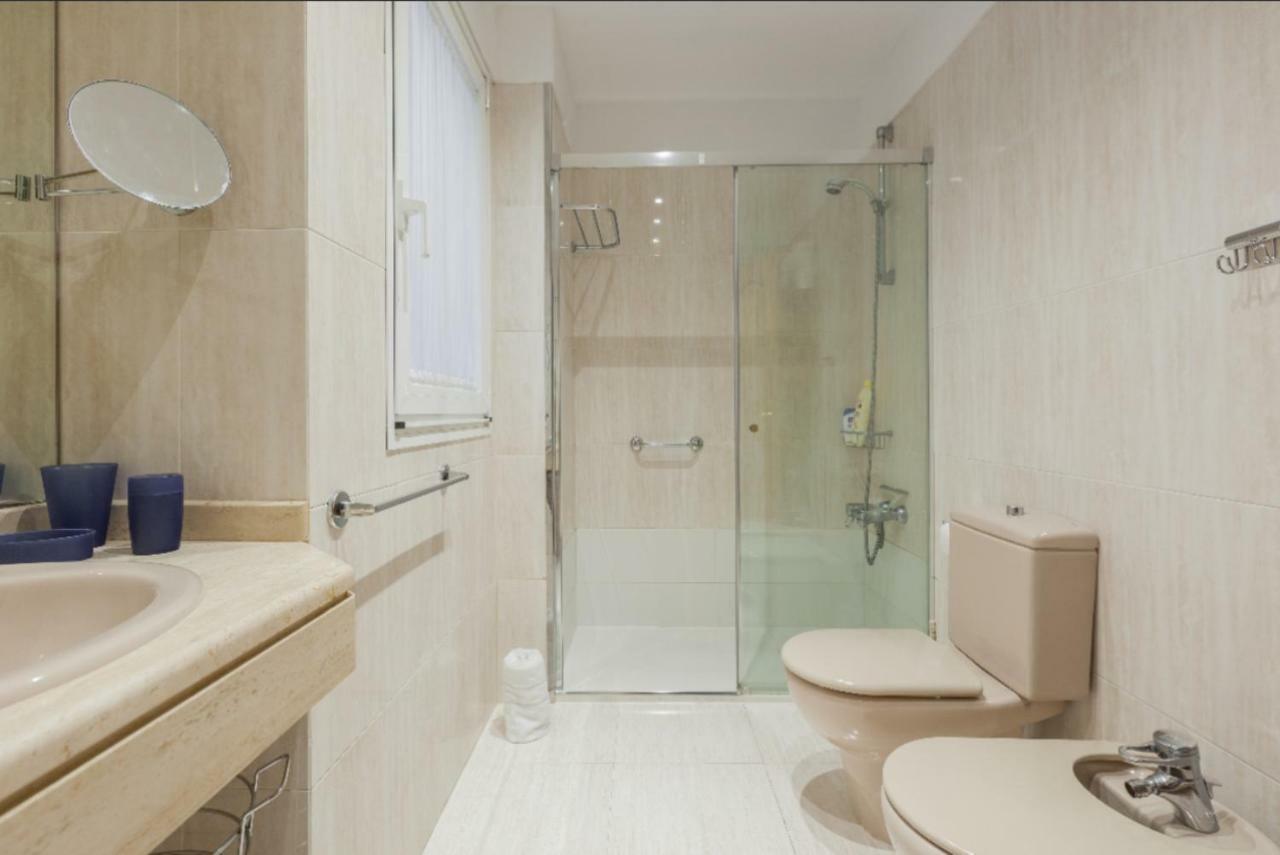 Ondarreta Beach & Terrace Apartman San Sebastián Kültér fotó